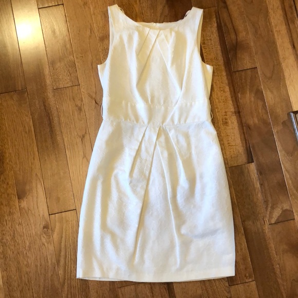 A. Byer Dresses & Skirts - 3/$25 White floral printed dress women’s size 7